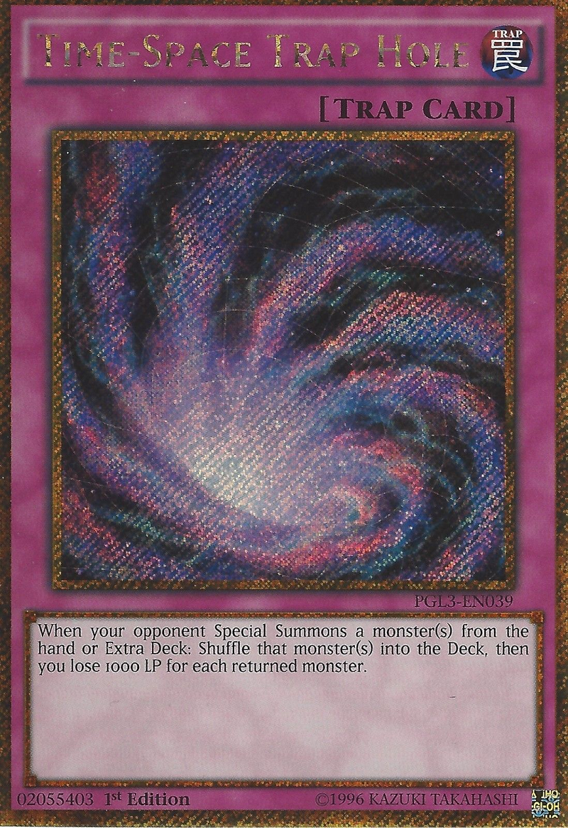 Time-Space Trap Hole [PGL3-EN039] Gold Secret Rare | Pegasus Games WI